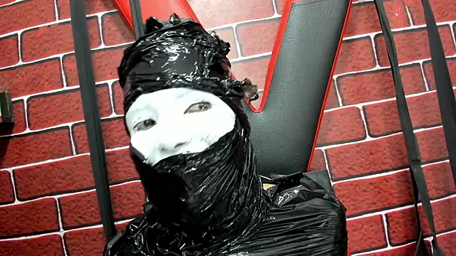 BDSM FETISHESS online show from 29, 4, 2026