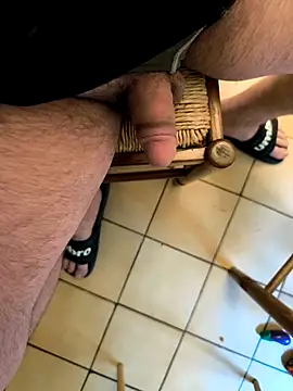 xaviier7777 online show from 13, 4, 2026