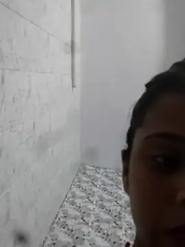 Snapshot of Alisha_Queen55 chatting on 8, 6, 2026 Alisha Queen55 online show from 8, 6, 2026