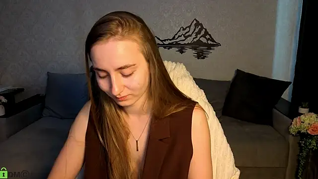 Snapshot of Your_Emily25 chatting on 21, 6, 2026 Your Emily25 online show from 21, 6, 2026