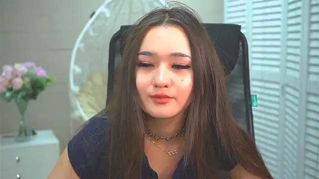 AmiMeow  online show from 25, 5, 2026