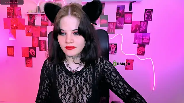 Snapshot of nikki_kiss_ chatting on 27, 5, 2026 nikki kiss online show from 27, 5, 2026