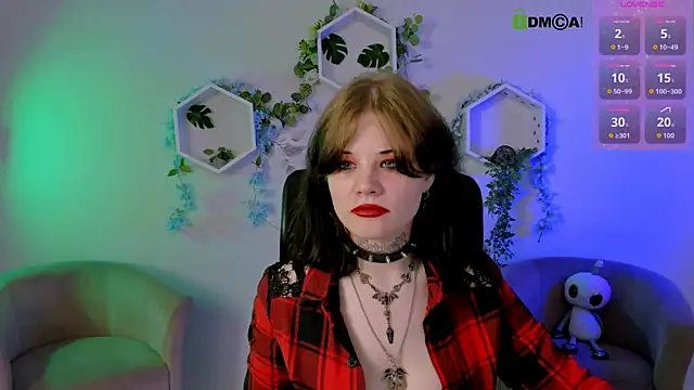 Snapshot of nikki_kiss_ chatting on 6, 7, 2026 nikki kiss online show from 6, 7, 2026