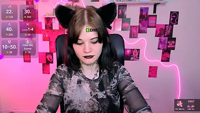Snapshot of nikki_kiss_ chatting on 22, 5, 2026 nikki kiss online show from 22, 5, 2026