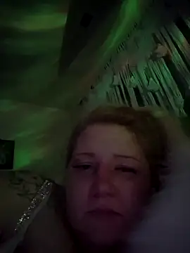 jilljizzle1990 online show from 14, 4, 2026