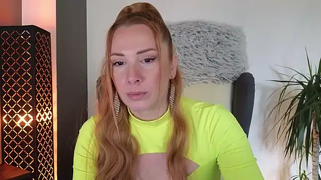 Sharon Red online show from 31, 10, 2025