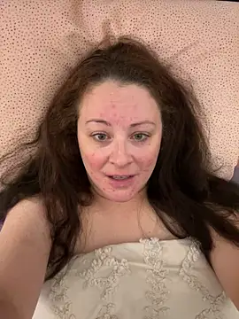 NeedyKitty47 online show from 26, 5, 2026