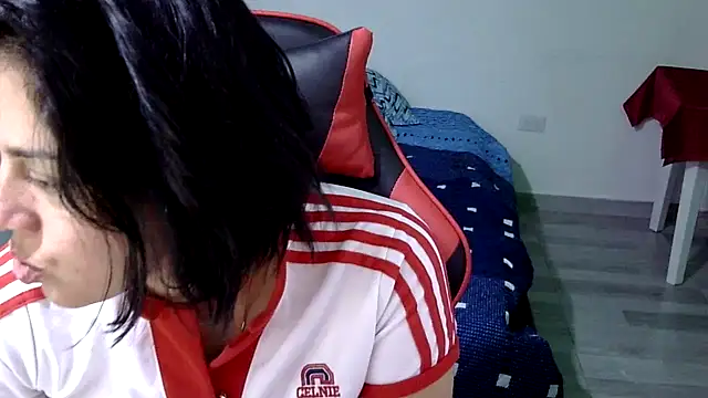 Snapshot of Bandida553 chatting on 2, 7, 2026 Bandida553 online show from 2, 7, 2026