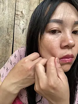 daisy-yeu online show from 20, 4, 2026