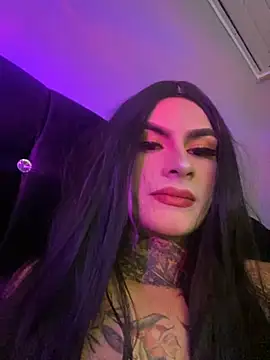 Snapshot of valen_lewiiz chatting on 19, 5, 2026 valen lewiiz online show from 19, 5, 2026
