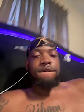 Snapshot of blackdiesel0 chatting on 28, 4, 2026 blackdiesel0 online show from 28, 4, 2026