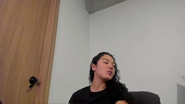 MiaRouseex online show from 16, 5, 2026