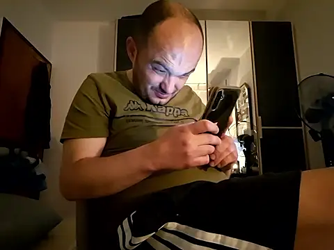 Snapshot of matteopeder chatting on 25, 5, 2026 matteopeder online show from 25, 5, 2026