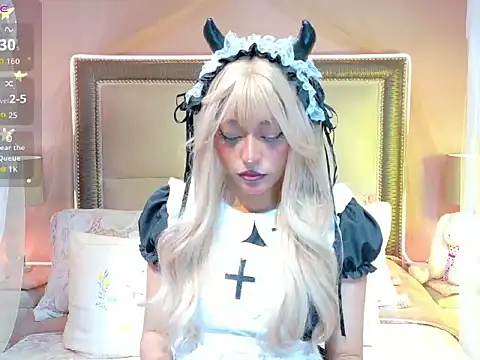 Snapshot of VaLuu__ chatting on 2, 6, 2026 VaLuu online show from 2, 6, 2026