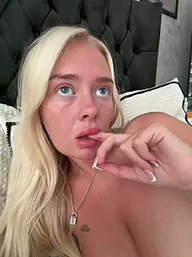 Vanillaheavennn online show from 16, 7, 2026