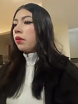 Emiily  Evans online show from 14, 4, 2026