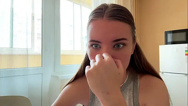 Snapshot of doana_bebriti chatting on 17, 6, 2026 doana bebriti online show from 17, 6, 2026