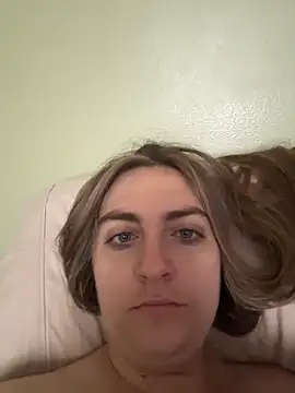 prettykitttty online show from 21, 4, 2026