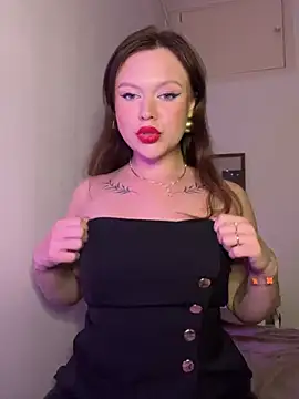 Snapshot of SweetLikaaa chatting on 28, 4, 2026 SweetLikaaa online show from 28, 4, 2026