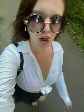 Snapshot of SweetLikaaa chatting on 22, 6, 2026 SweetLikaaa online show from 22, 6, 2026