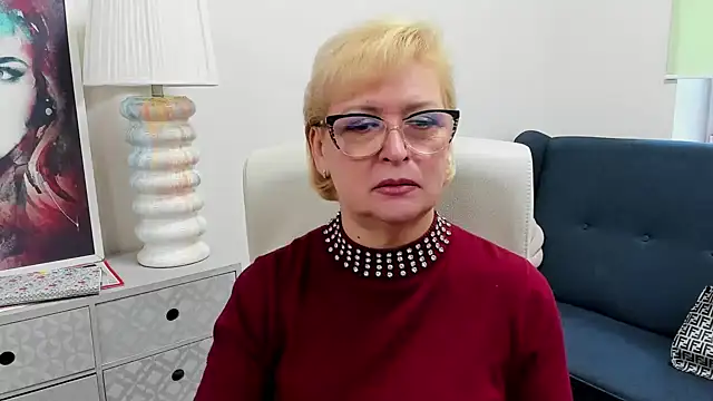 Snapshot of luna_xfantasy chatting on 13, 5, 2026 luna xfantasy online show from 13, 5, 2026