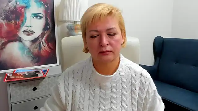 luna xfantasy online show from 14, 4, 2026