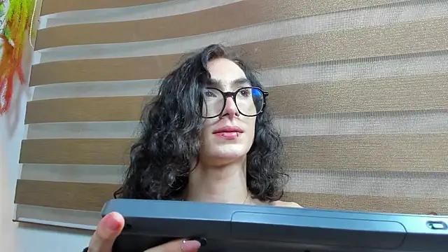 Snapshot of Shammy_rosse chatting on 26, 6, 2026 Shammy rosse online show from 26, 6, 2026