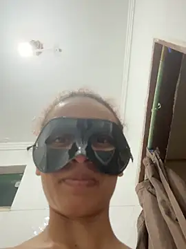 gabrielasausa30 online show from 25, 6, 2026