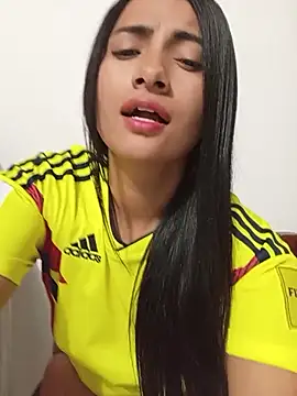 DaniellaGiraldo online show from 3, 7, 2026