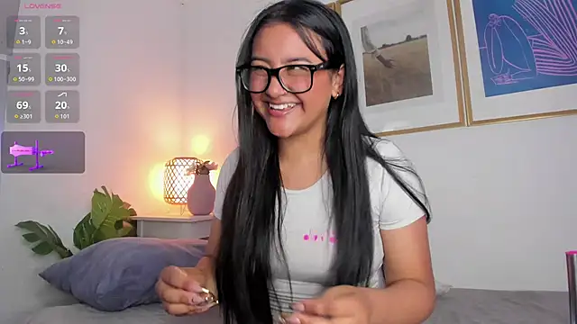 Snapshot of valka_collinss chatting on 4, 6, 2026 valka collinss online show from 4, 6, 2026