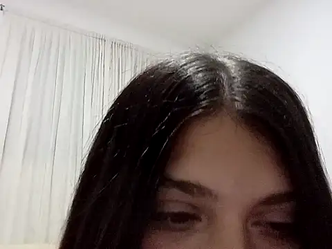 Sassygyrl online show from 28, 4, 2026