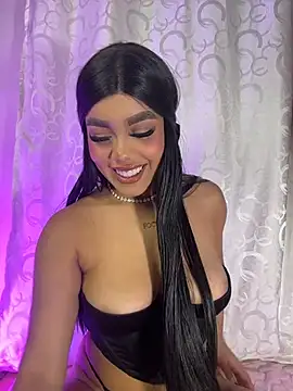 Snapshot of Tyra_malkovaa chatting on 27, 7, 2026 Tyra malkovaa online show from 27, 7, 2026