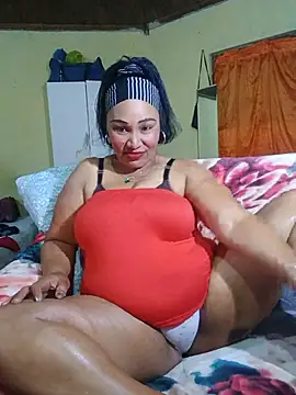 Snapshot of Divine_doll chatting on 18, 7, 2026 Divine doll online show from 18, 7, 2026