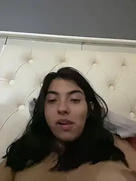 Stefy sophie03 online show from 5, 7, 2026