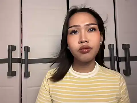 lady clea online show from 16, 4, 2026