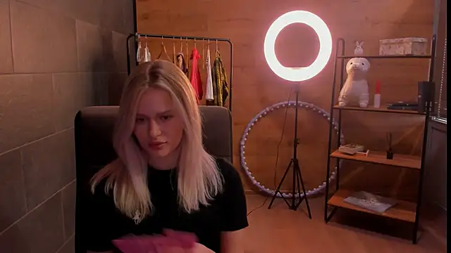 JeannDiaz online show from 22, 4, 2026