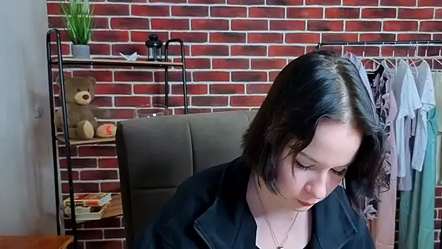 NancyyMitchell online show from 25, 4, 2026