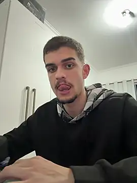 Santonn  online show from 17, 4, 2026