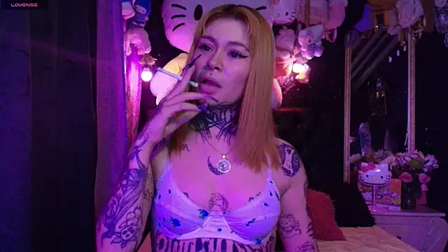 Snapshot of MelodyPrive chatting on 28, 4, 2026 MelodyPrive online show from 28, 4, 2026