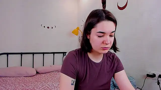 LiyaFly online show from 15, 5, 2026