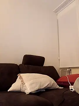 maMaddie online show from 15, 4, 2026