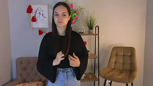 Sophie Jackiz online show from 22, 4, 2026