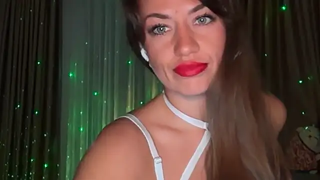 Snapshot of missRorian chatting on 19, 6, 2026 missRorian online show from 19, 6, 2026