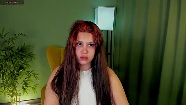nicolewoss online show from 19, 4, 2026