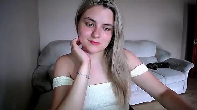 Snapshot of _shy_sabrina__ chatting on 23, 6, 2026 shy sabrina online show from 23, 6, 2026