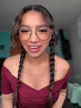 CocoaGigiMuse online show from 4, 6, 2026