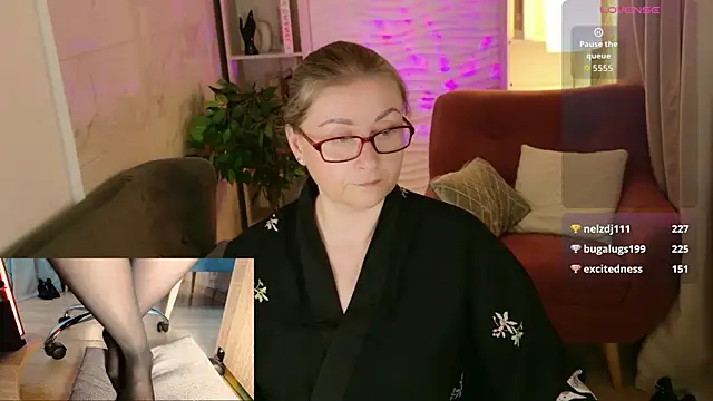 Snapshot of Alexandra_Kind chatting on 1, 7, 2026 Alexandra Kind online show from 1, 7, 2026