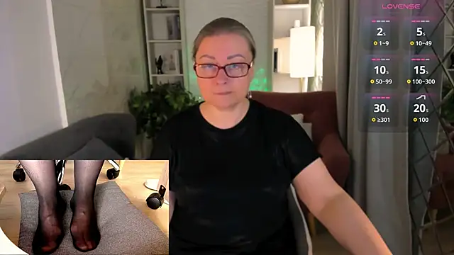 Snapshot of Alexandra_Kind chatting on 31, 5, 2026 Alexandra Kind online show from 31, 5, 2026