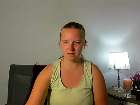 Snapshot of RoseTeacherX chatting on 21, 5, 2026 RoseTeacherX online show from 21, 5, 2026