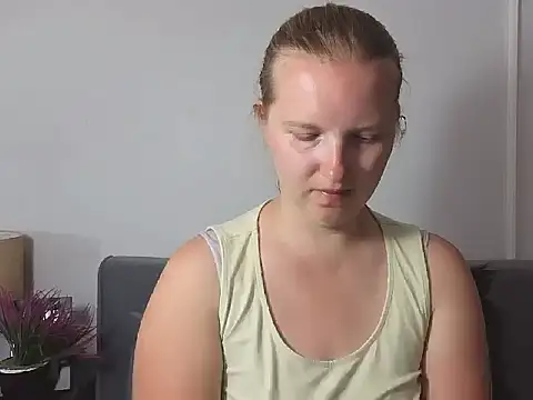 Snapshot of RoseTeacherX chatting on 25, 5, 2026 RoseTeacherX online show from 25, 5, 2026